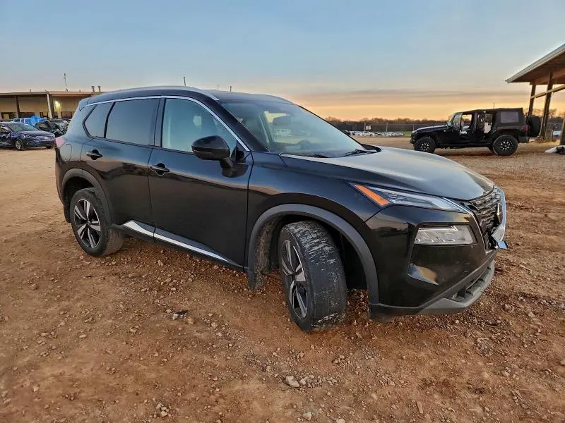 2021 NISSAN ROGUE SL  