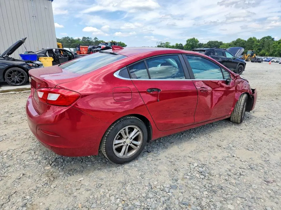 2017 CHEVROLET CRUZE LT  