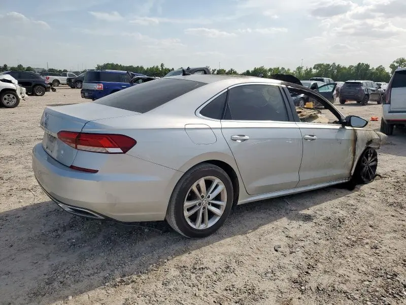 2020 VOLKSWAGEN PASSAT SE  