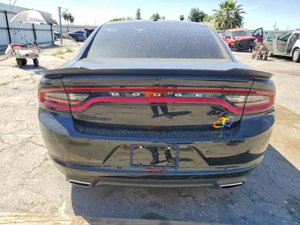 2018 DODGE CHARGER SXT  