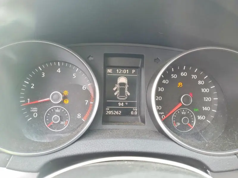 2013 VOLKSWAGEN GOLF   