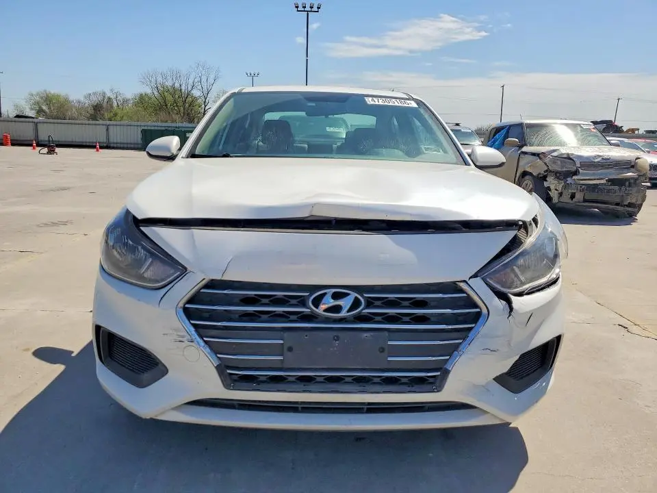 2022 HYUNDAI ACCENT SE  