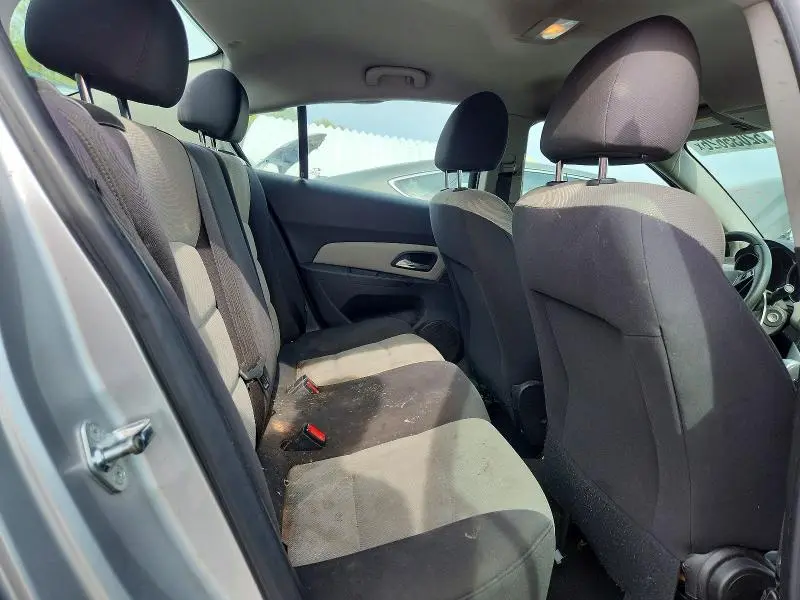 2015 CHEVROLET CRUZE LS  