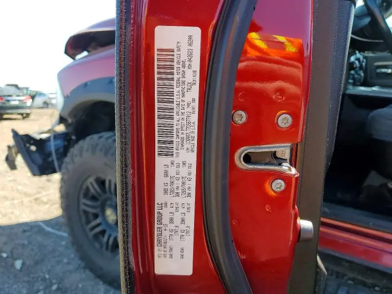 2013 RAM 1500 SLT  