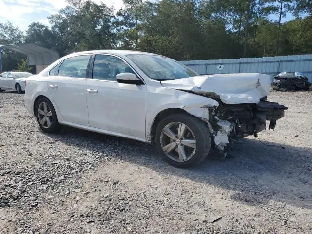 2014 VOLKSWAGEN PASSAT SE