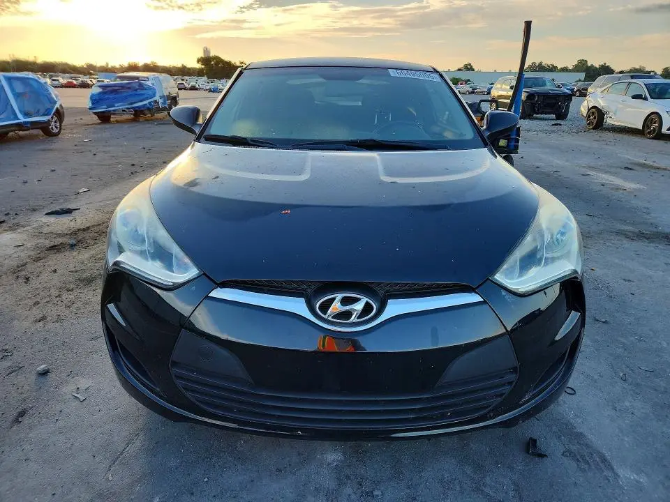 2016 HYUNDAI VELOSTER BASE  
