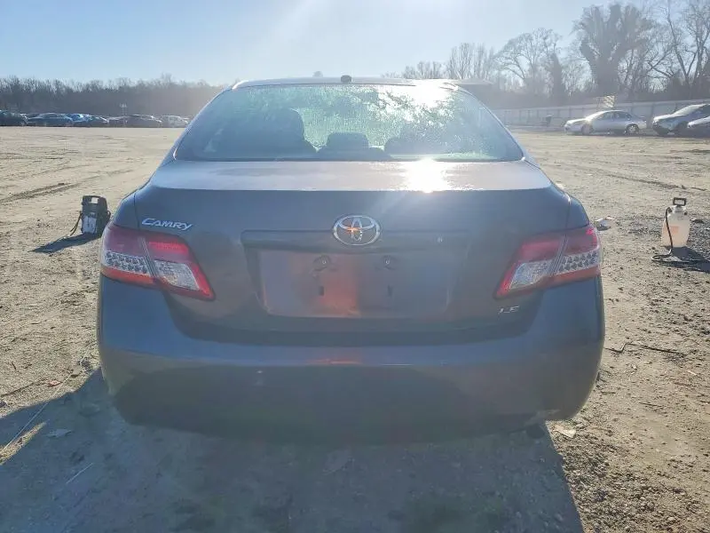 2011 TOYOTA CAMRY BASE  