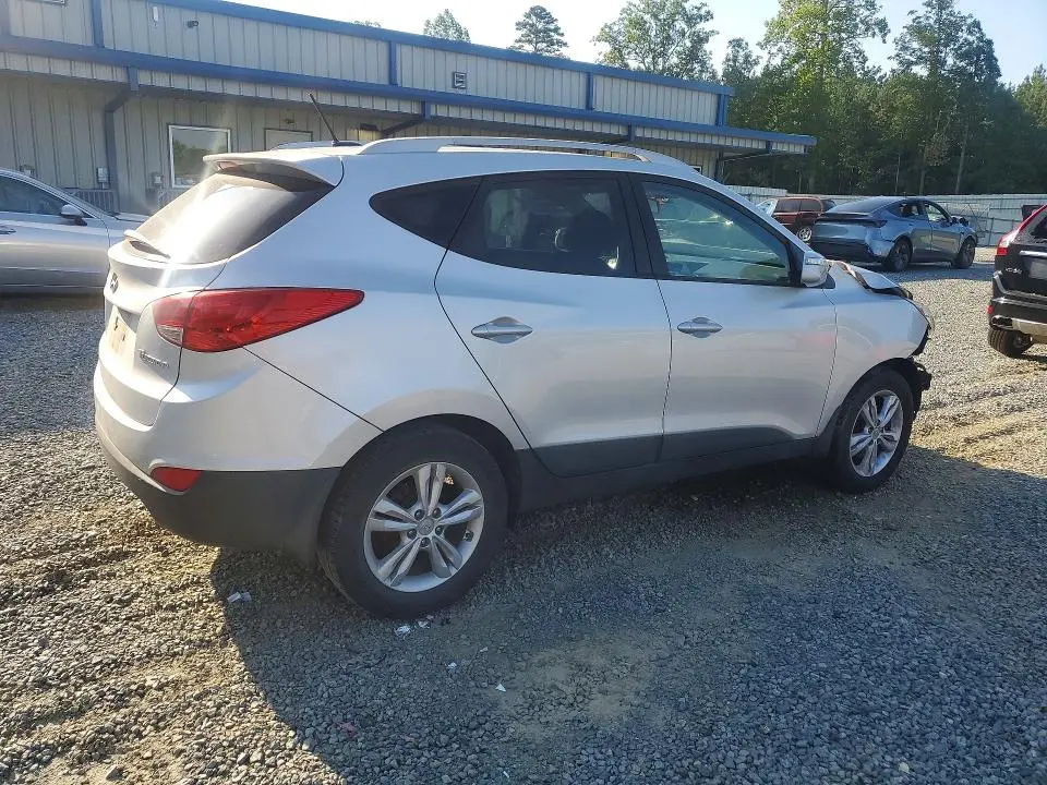 2013 HYUNDAI TUCSON GLS  