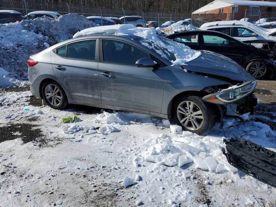 2017 HYUNDAI ELANTRA   