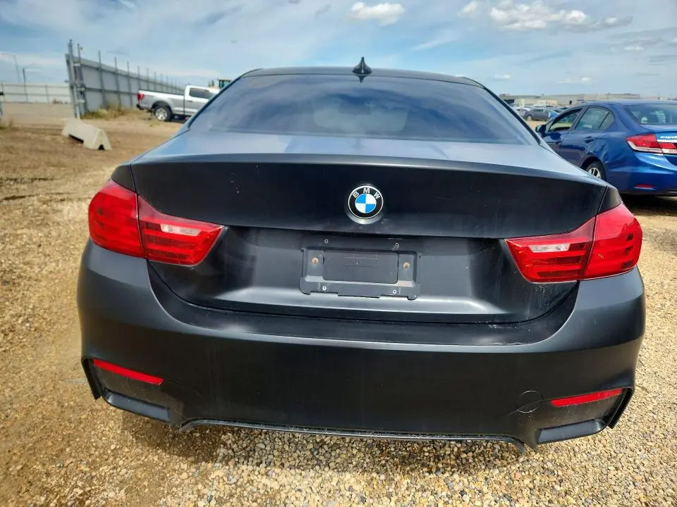 2016 BMW M4   