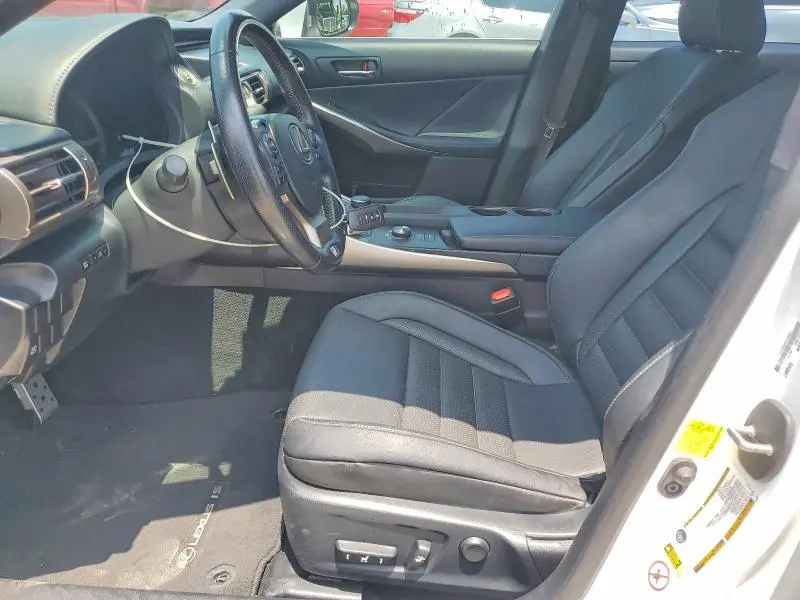2016 LEXUS IS 200T  