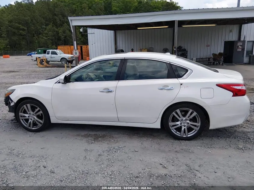 2017 NISSAN ALTIMA 3.5 SL