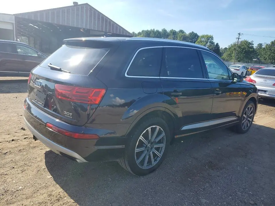 2017 AUDI Q7 PRESTIGE  