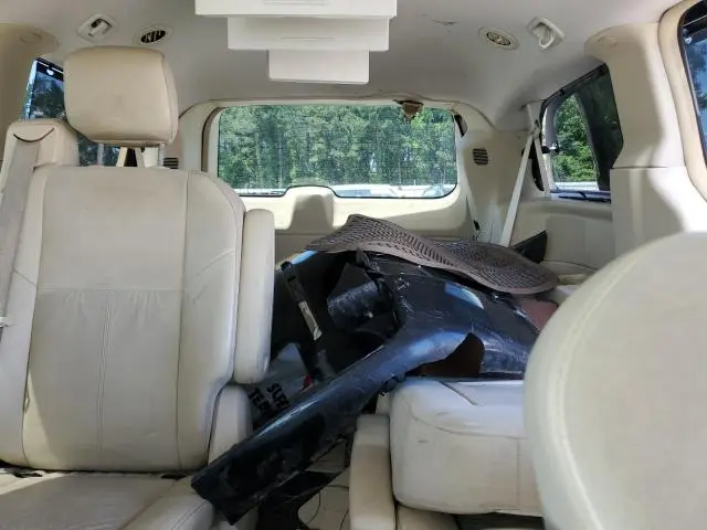 2010 CHRYSLER TOWN & COUNTRY LIMITED  