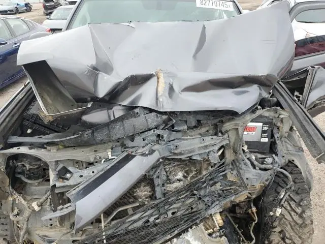 2015 TOYOTA 4RUNNER SR5  