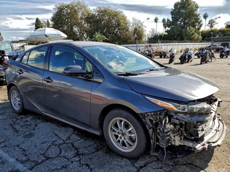 2017 TOYOTA PRIUS PRIME   