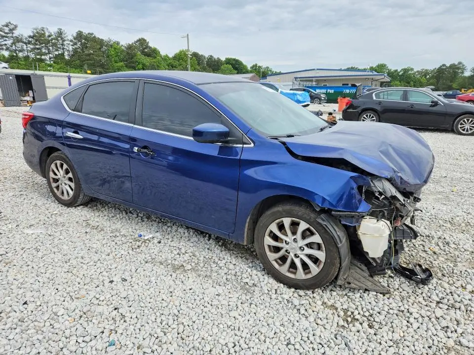 2018 NISSAN SENTRA SV  