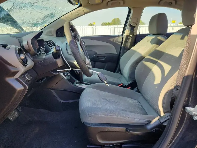 2014 CHEVROLET SONIC LS  