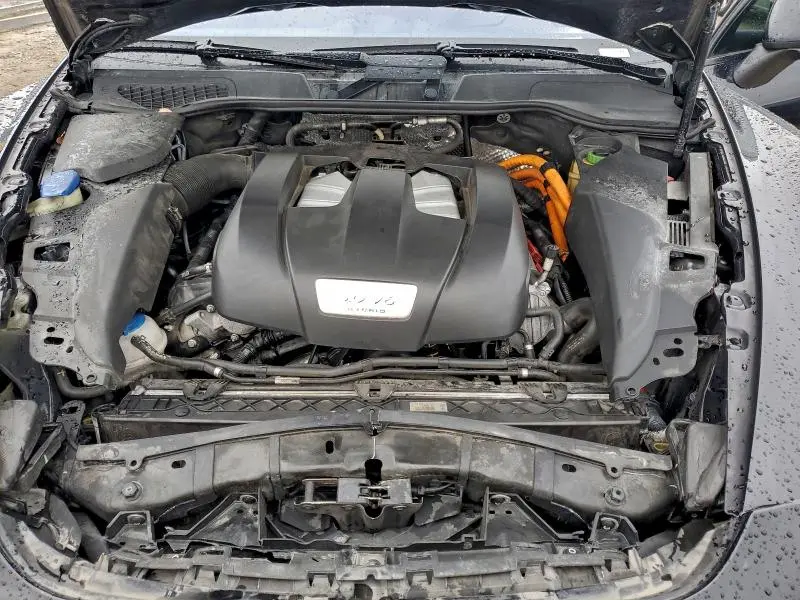 2014 PORSCHE CAYENNE S HYBRID  