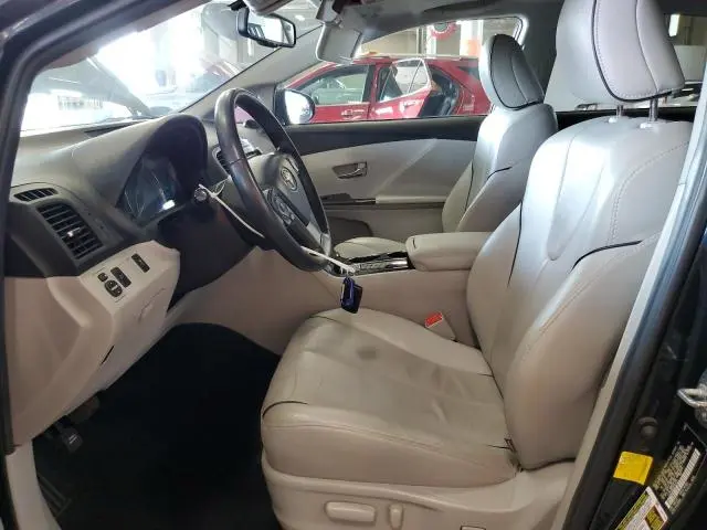 2013 TOYOTA VENZA LE  