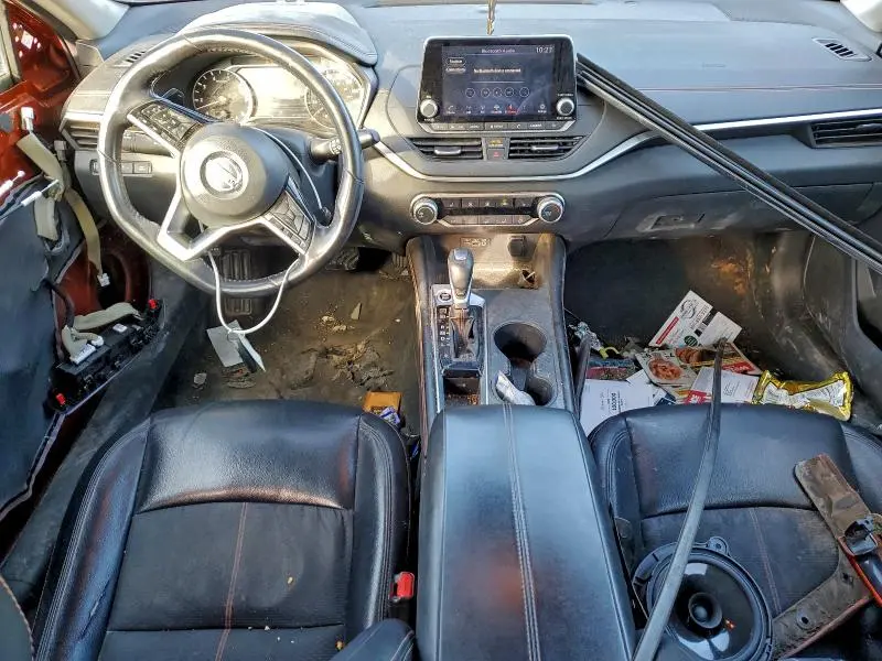 2021 NISSAN ALTIMA SR  