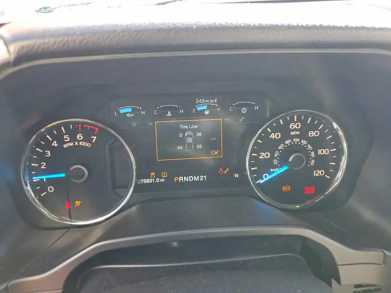 2015 FORD F150 SUPERCREW  