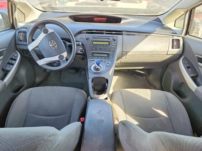 2010 TOYOTA PRIUS II  