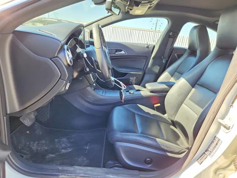 2015 MERCEDES-BENZ CLA 250  