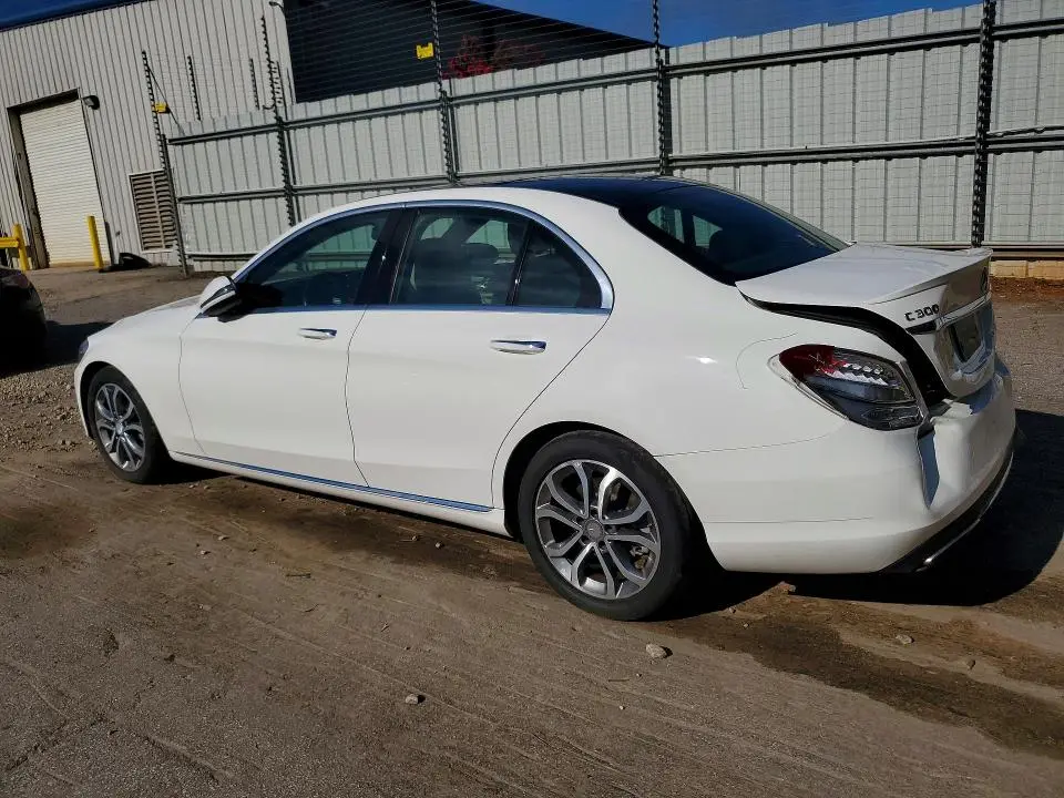 2018 MERCEDES-BENZ C 300  