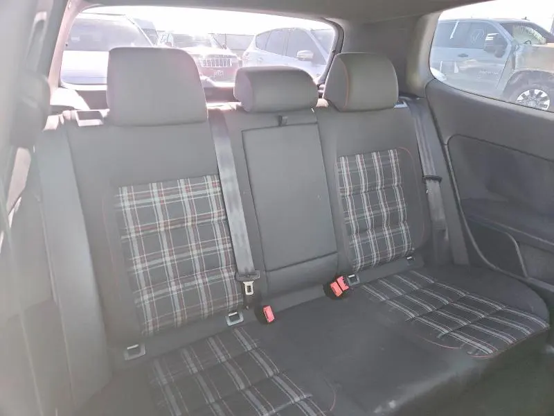 2012 VOLKSWAGEN GTI   