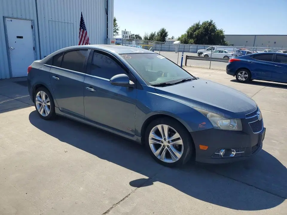 2012 CHEVROLET CRUZE LTZ  