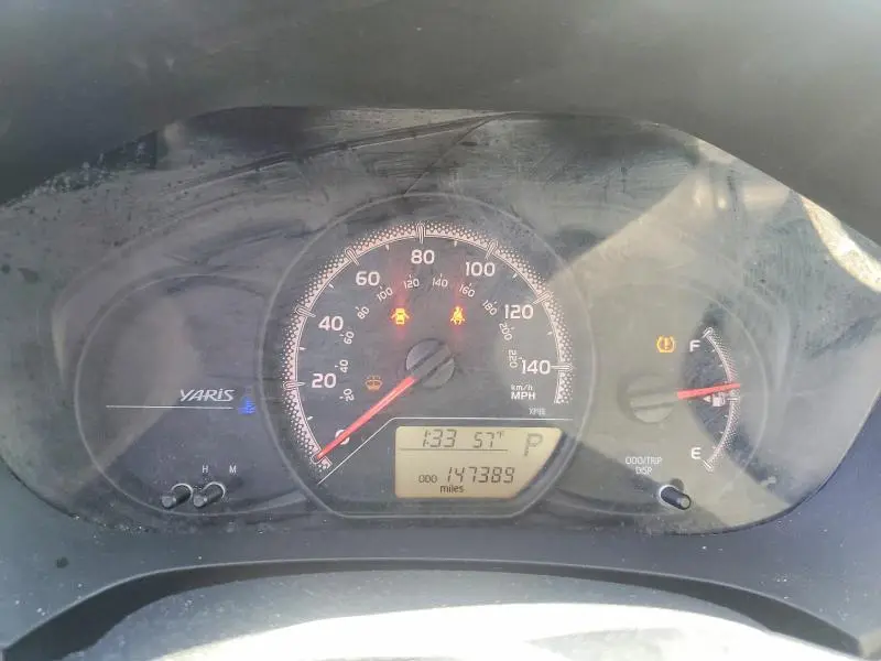 2015 TOYOTA YARIS 5-DOOR L  
