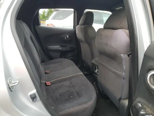 2015 NISSAN JUKE S  