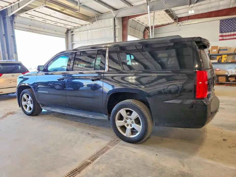 2015 CHEVROLET SUBURBAN K1500 LT  