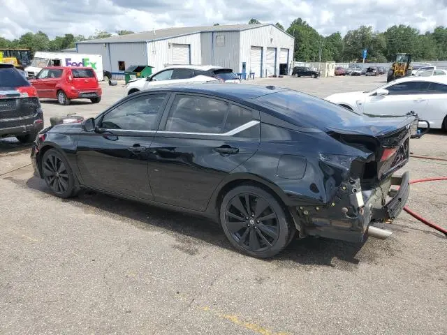 2022 NISSAN ALTIMA SR  