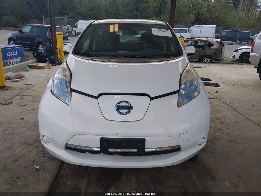 2013 NISSAN LEAF S