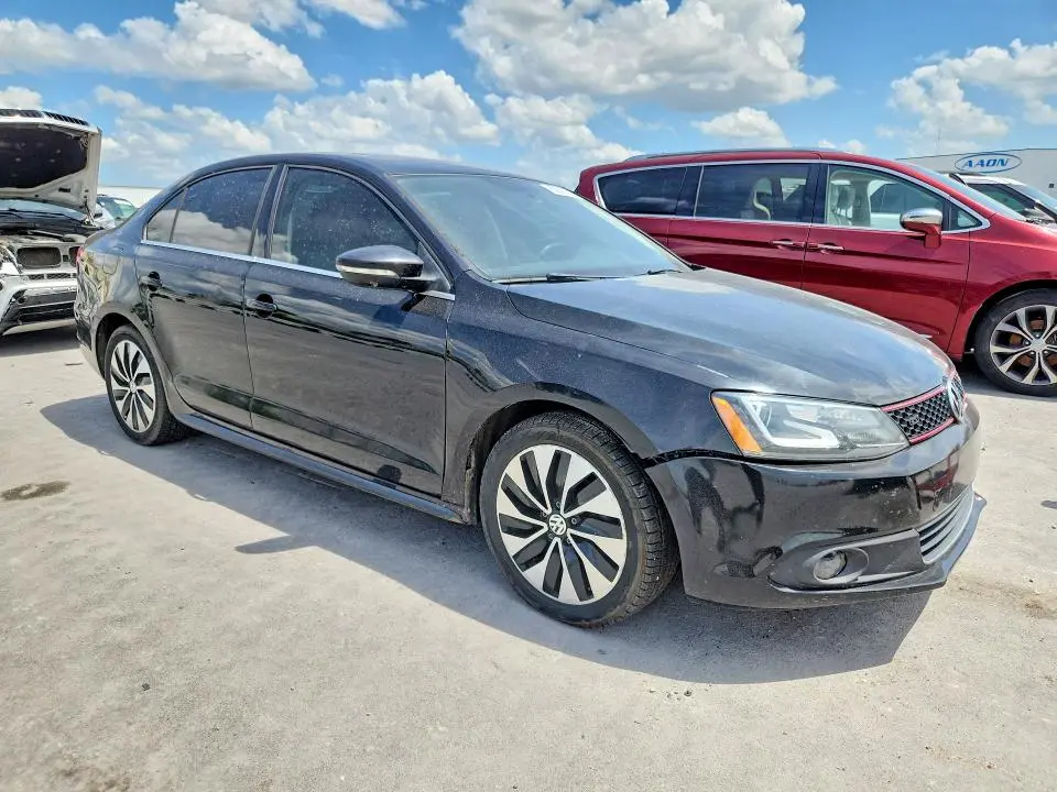 2013 VOLKSWAGEN JETTA HYBRID  