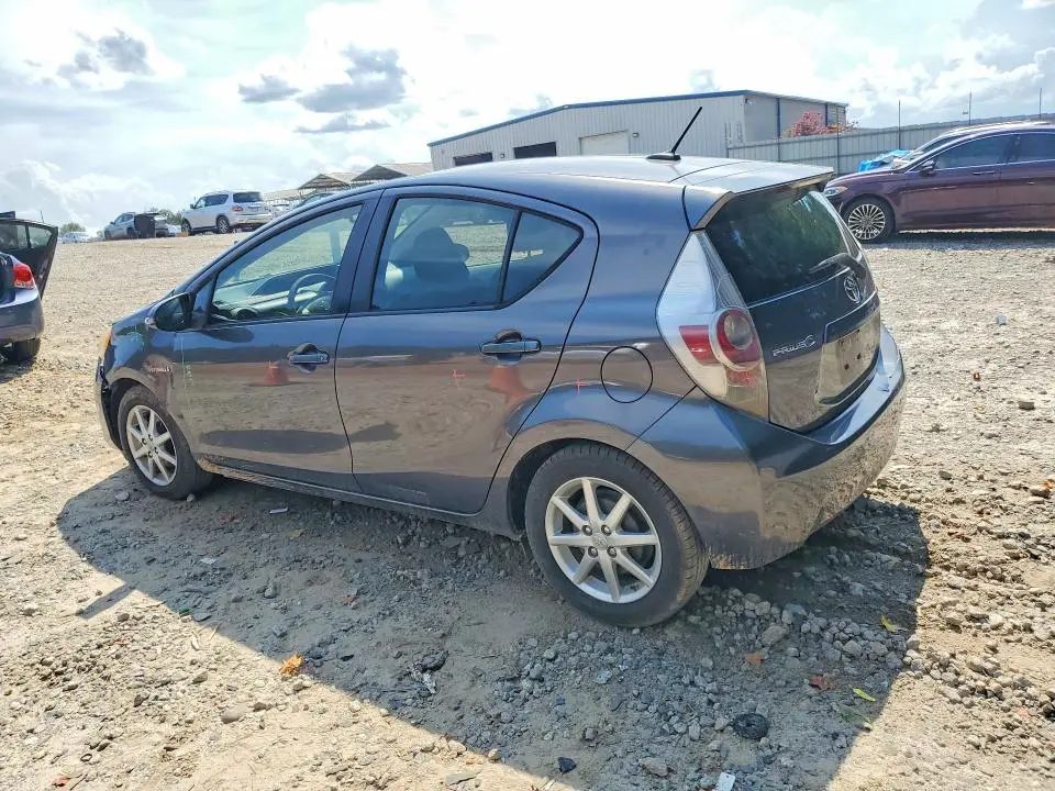 2012 TOYOTA PRIUS C THREE  