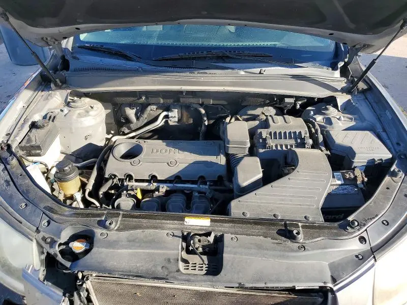 2012 HYUNDAI SANTA FE GLS  