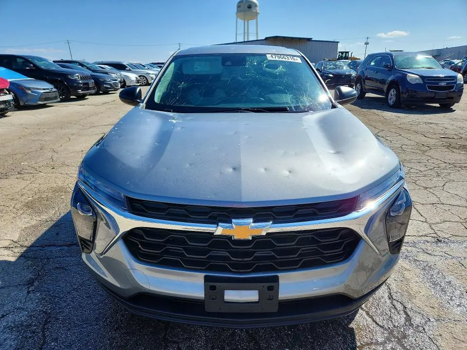 2024 CHEVROLET TRAX LS  