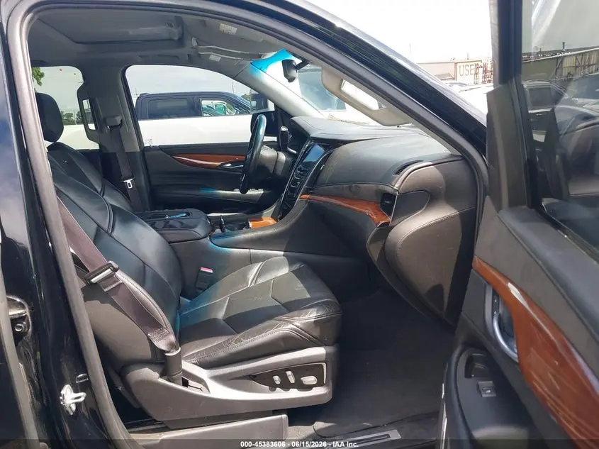 2015 CADILLAC ESCALADE LUXURY