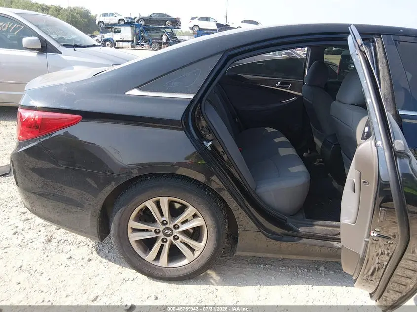 2013 HYUNDAI SONATA GLS