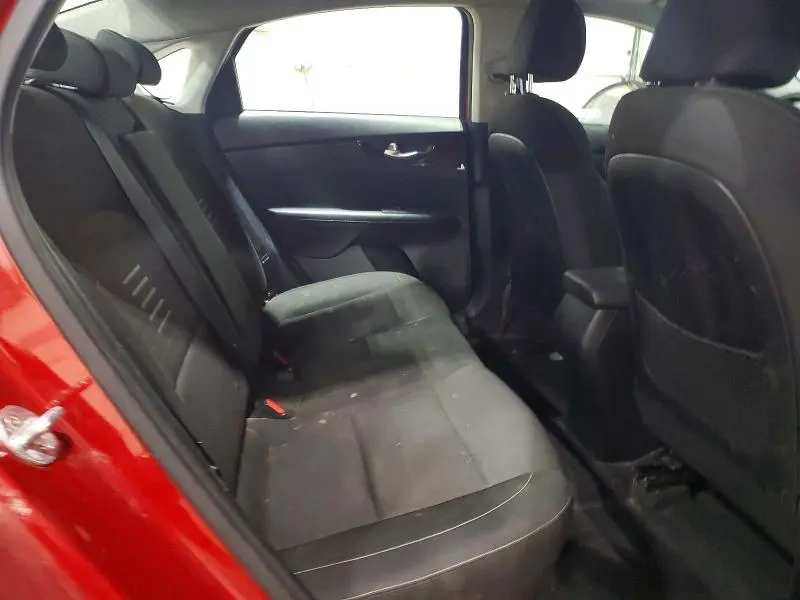 2019 KIA FORTE S  