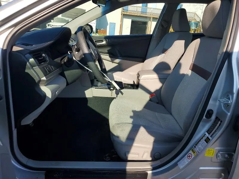 2012 TOYOTA CAMRY LE  