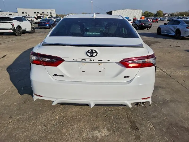 2024 TOYOTA CAMRY SE NIGHT SHADE  