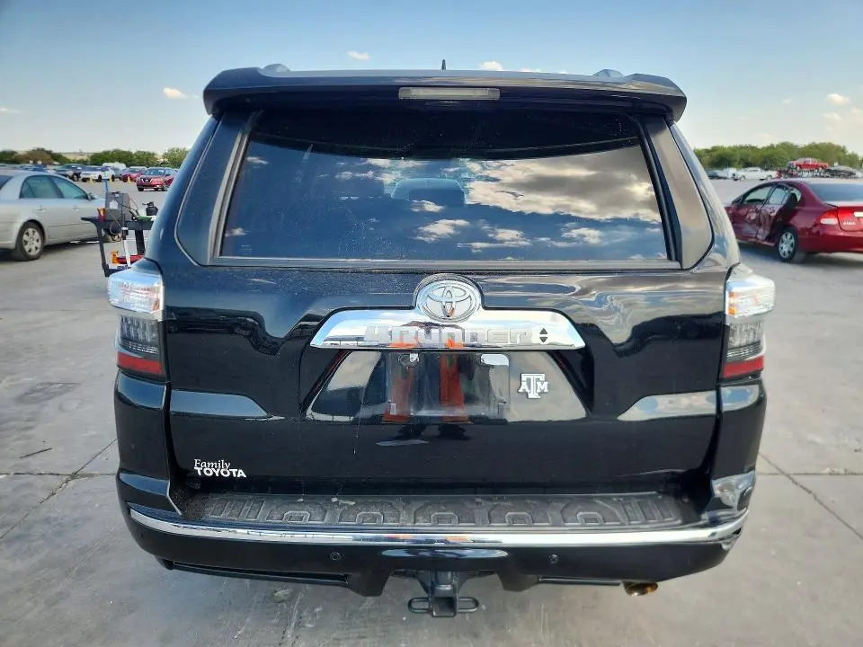 2023 TOYOTA 4RUNNER LIMITED  