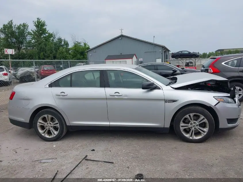 2015 FORD TAURUS SE