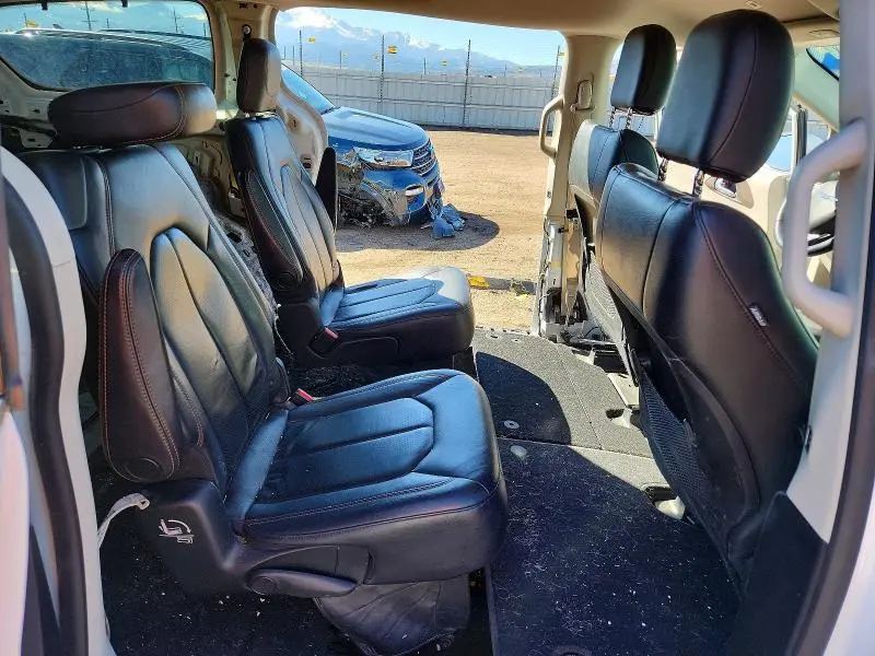 2019 CHRYSLER PACIFICA TOURING L  