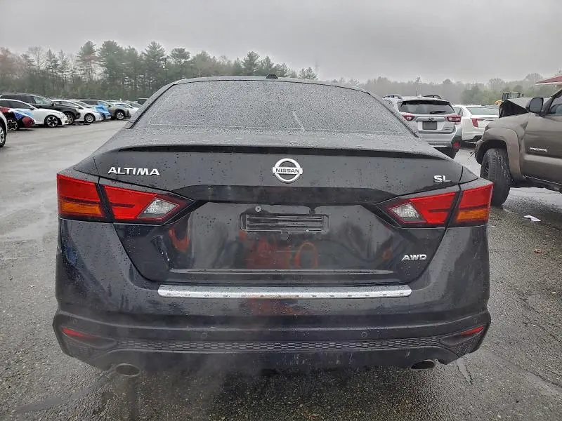 2019 NISSAN ALTIMA SL  