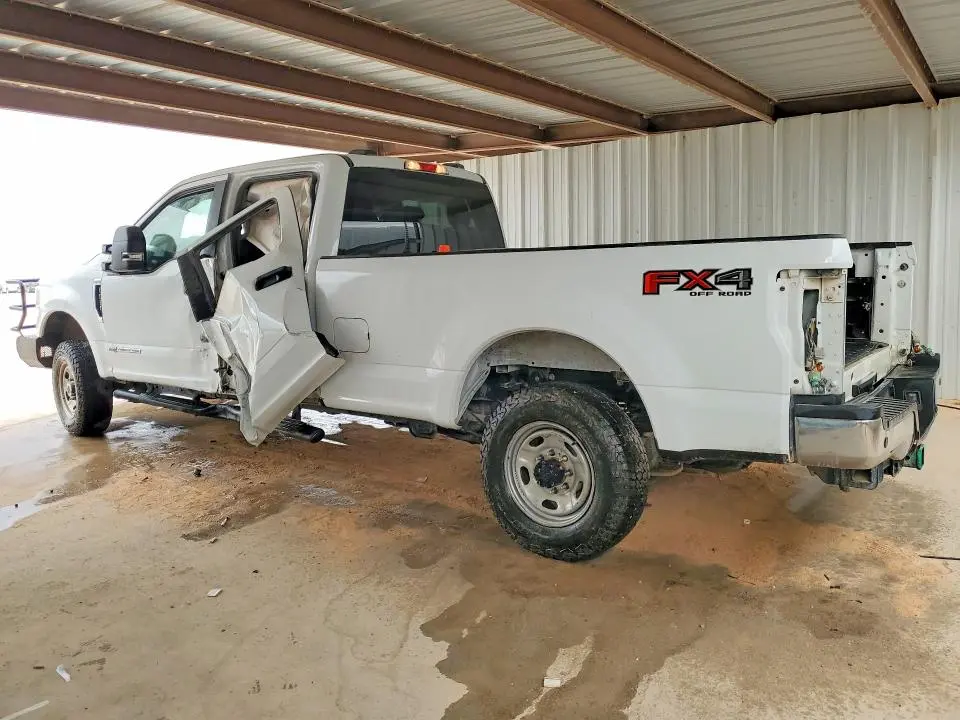 2022 FORD F350 SUPER DUTY  